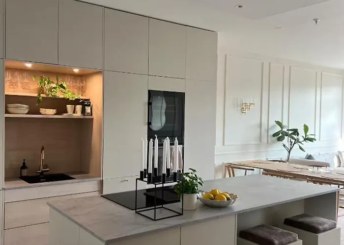 With A View Close To Cuty *