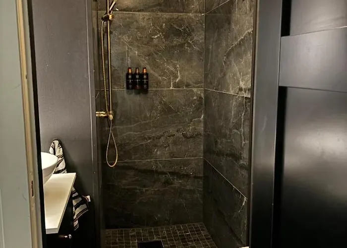 Appartement With A View Close To Cuty